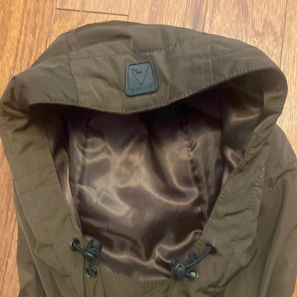 Coat Antigua -Southwest Minnesota State Mustangs EUC - Picture 3 of 9